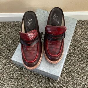 Freebird burgundy mules